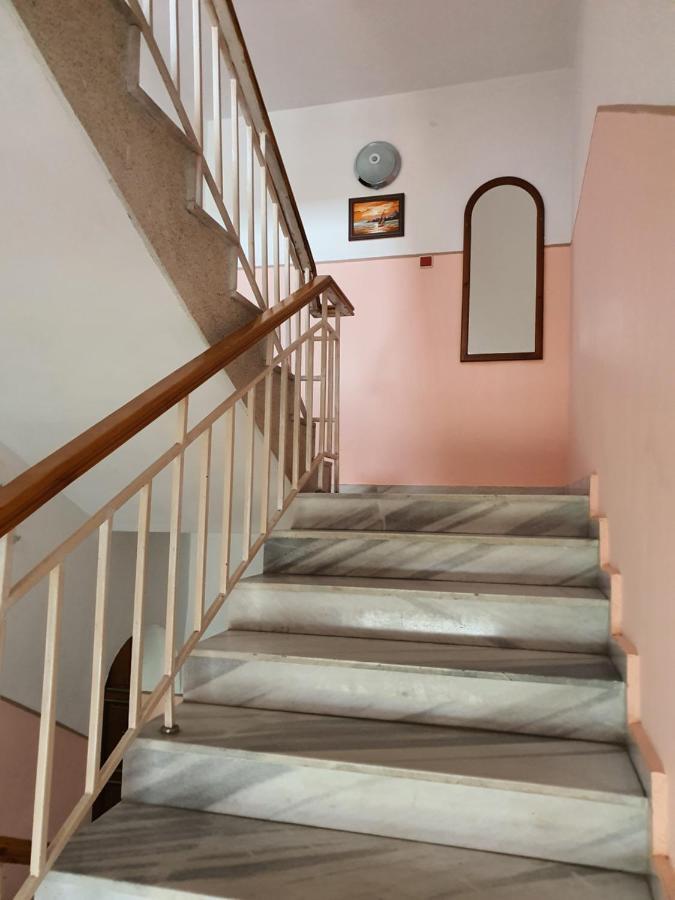 Lazur Hotel Ravda Exterior photo
