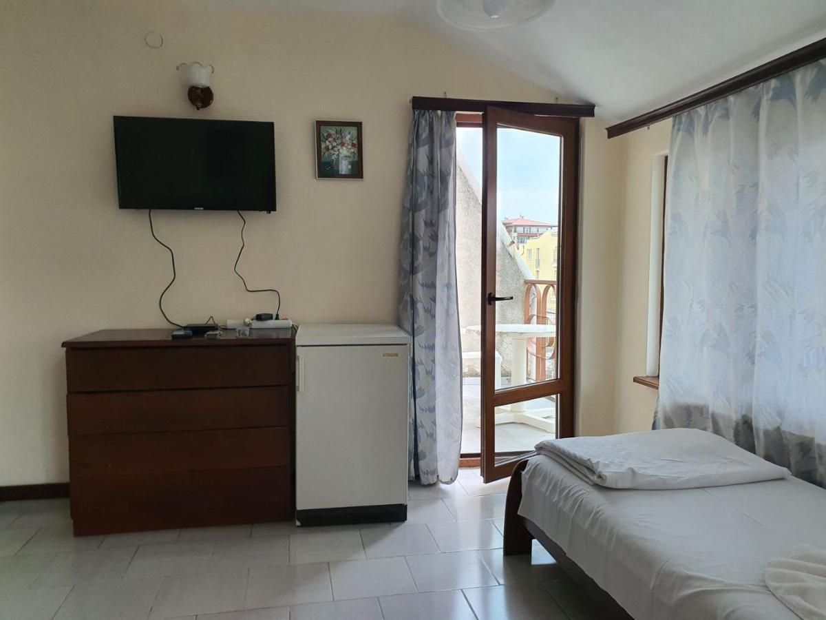 Lazur Hotel Ravda Exterior photo